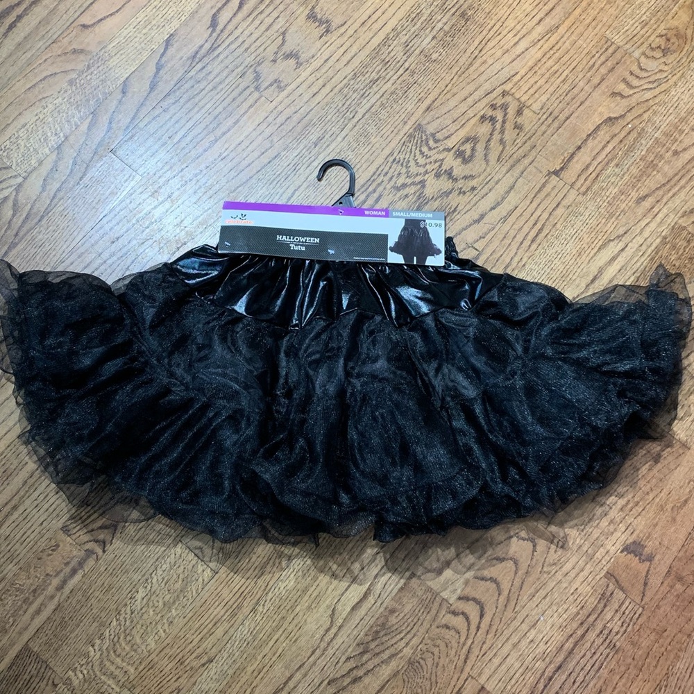 Black tutu skirt